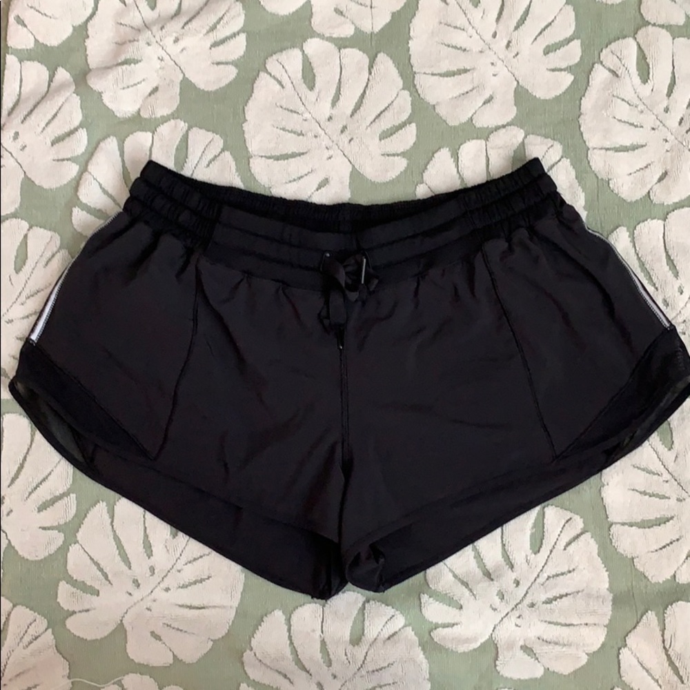 Lululemon Hotty Hot short- 12 reg. 2 in. Inseam